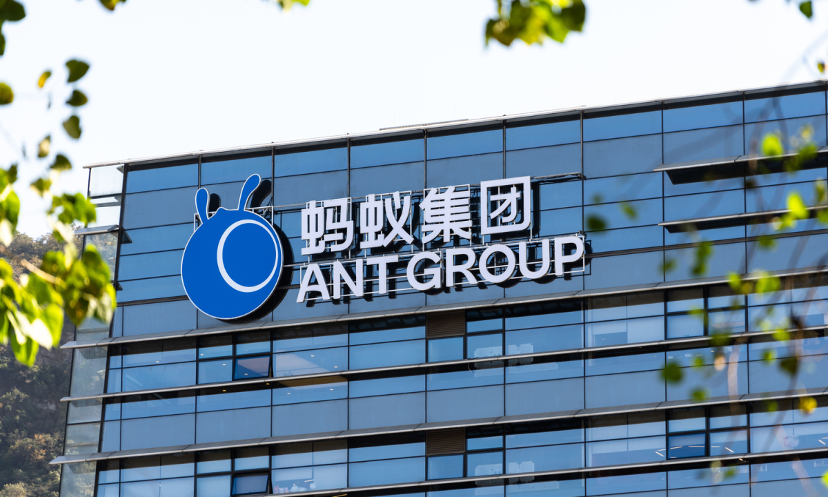 Ant Group plans to offer artificial intelligence-powered health services to most of China’s 1.4 billion people within three years, Bloomberg reported Tuesday (Feb. 10). The company, whose operations include digital payments platform Alipay as well as lending,…