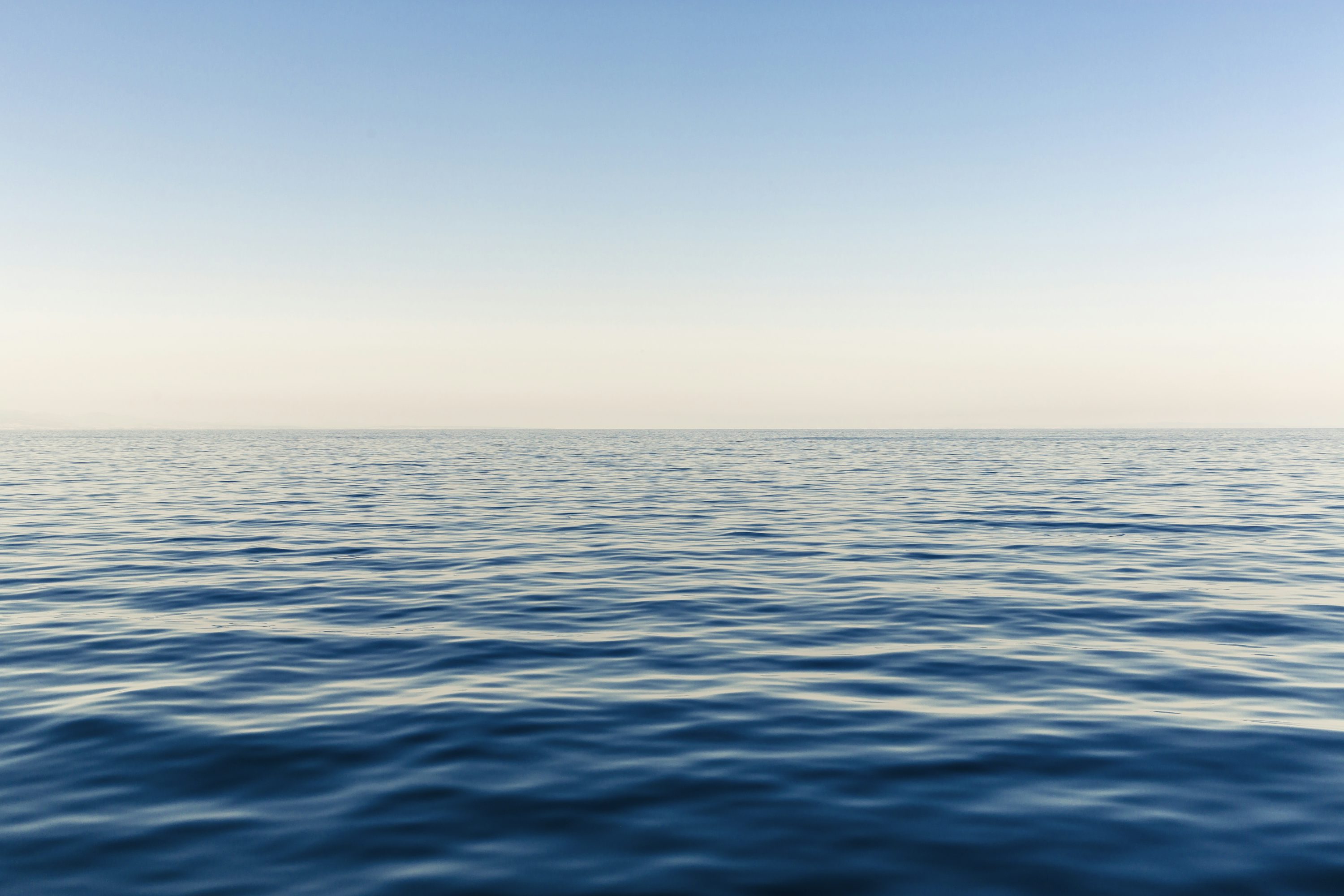 Popular NFT market OpenSea is set to launch its highly anticipated native token SEA by Q1 2026, following a recent statement by its CEO Devin Finzer. Notably, the proposed cryptocurrency is designed as a key part of OpenSea’s transformation to a one-stop shop…