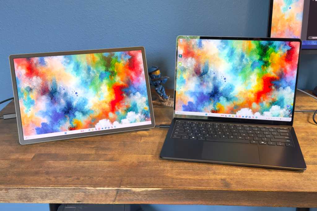 At a glance
Expert's Rating


Pros

<ul>
<li>Attractive and luxurious design</li>



<li>Built-in kickstand and magnetic display cover</li>



<li>Extremely slim and light</li>



<li>Very wide color gamut and great color accuracy</li>



<li>Excellent sha…