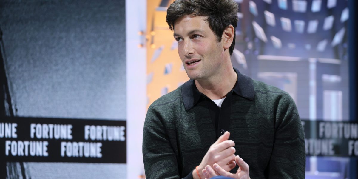 Fortune:
Sources: Tempo, a stablecoin-focused blockchain developed by Stripe and Paradigm, raised a $500M Series A led by Greenoaks and Thrive Capital at a $5B valuation  —  As fervor around stablecoins grows from Silicon Valley to Wall Street, one of the mos…