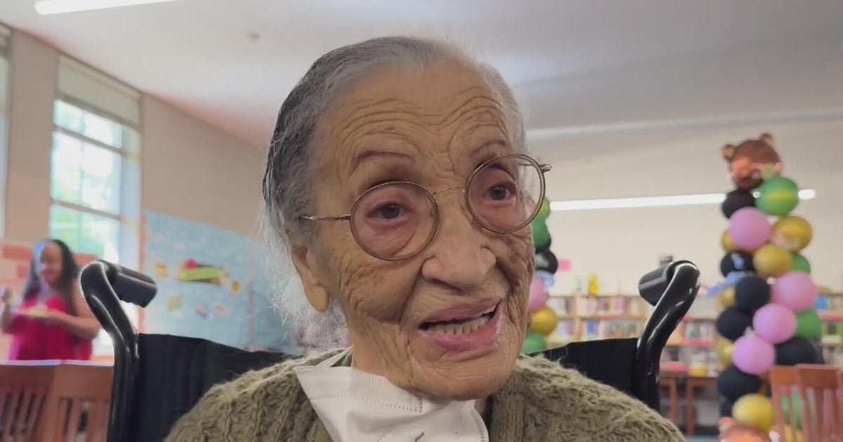 Betty Reid Soskin rang in her 104th birthday on Monday with a symphony of cheers from students lining the courtyard at Betty Reid Soskin Middle School in El Sobrante​.