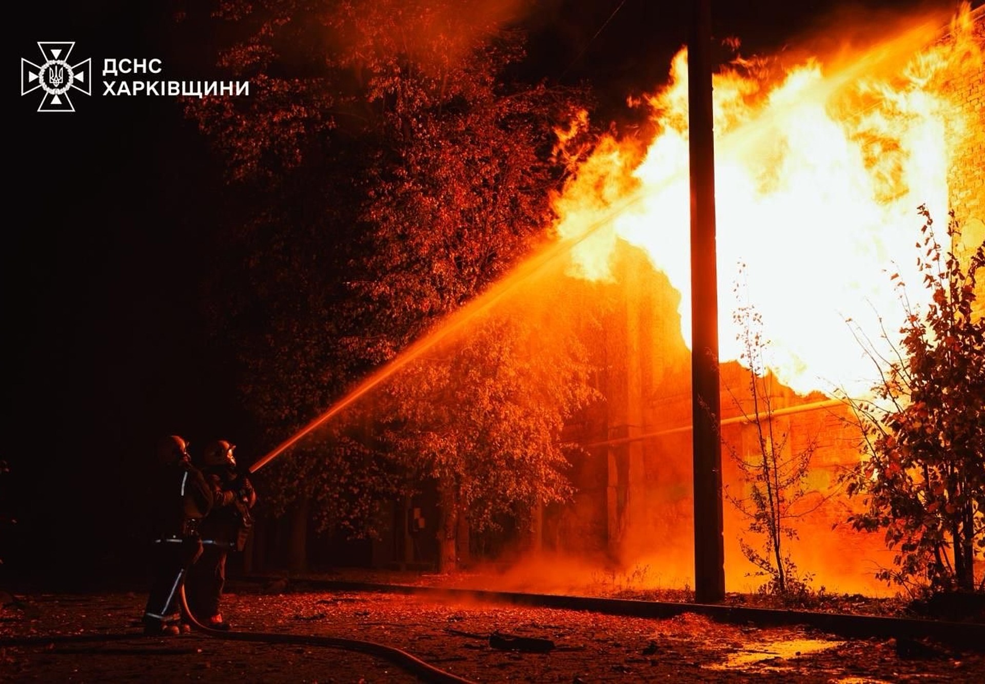 Latest attacks on civilians come days before talks in which Zelenskyy hopes to secure long-range missiles from Trump.