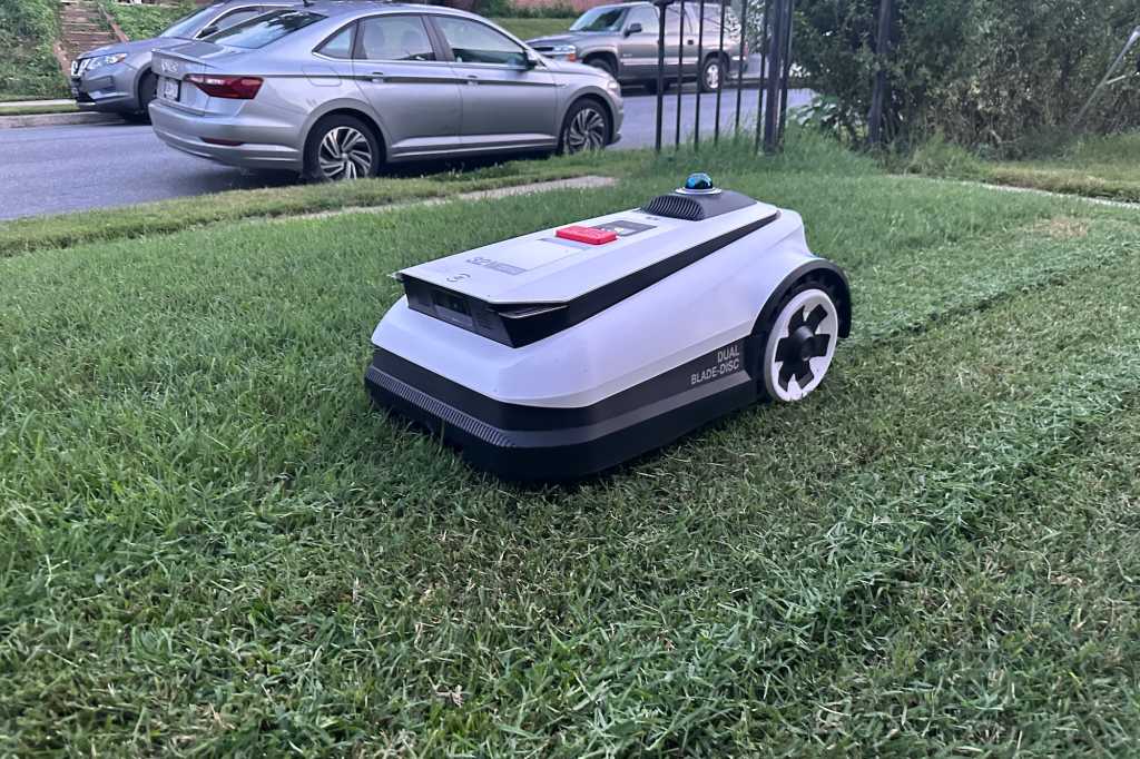 At a glance
Expert's Rating


Pros

<ul>
<li>Far more powerful than most robot mowers</li>



<li>Outstanding app</li>



<li>Fast, efficient cut even at its default speed</li>
</ul>





Cons

<ul>
<li>Unreliable Bluetooth connectivity during manual map…