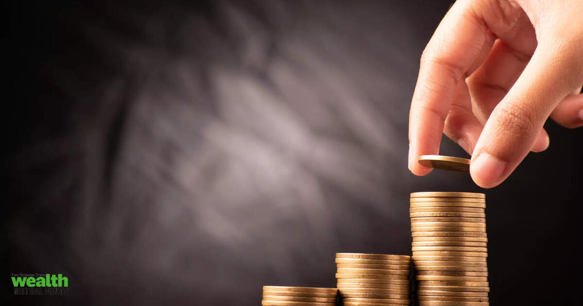 Retail investors are increasingly investing in fund of funds (FoFs) due to tax benefits, diversification, and easy access to multiple fund managers. Inflows have surged this financial year, driven by post-budget tax rule changes. FoFs offer flexibility in ass…