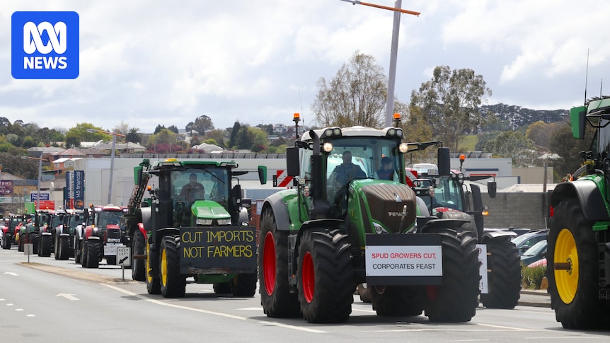 Tasmanian potato farmers have rejected a second pay offer from multinational processor Simplot that would see farmers paid less per kilo than last year.