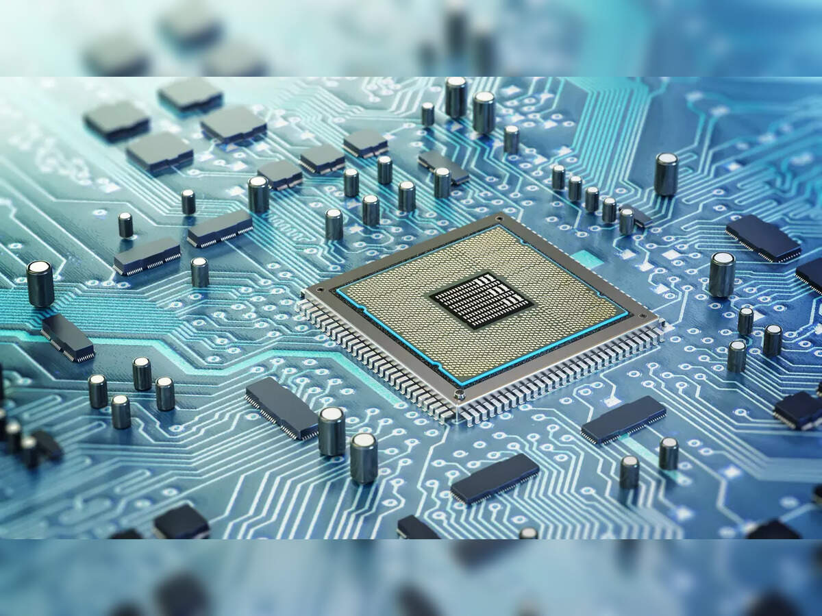 British chip designer Graphcore, now owned by SoftBank, is set to announce a £1 billion investment package in India, including a new research hub in Bengaluru. This move, part of a UK business delegation, signals a significant expansion for the AI chip firm i…