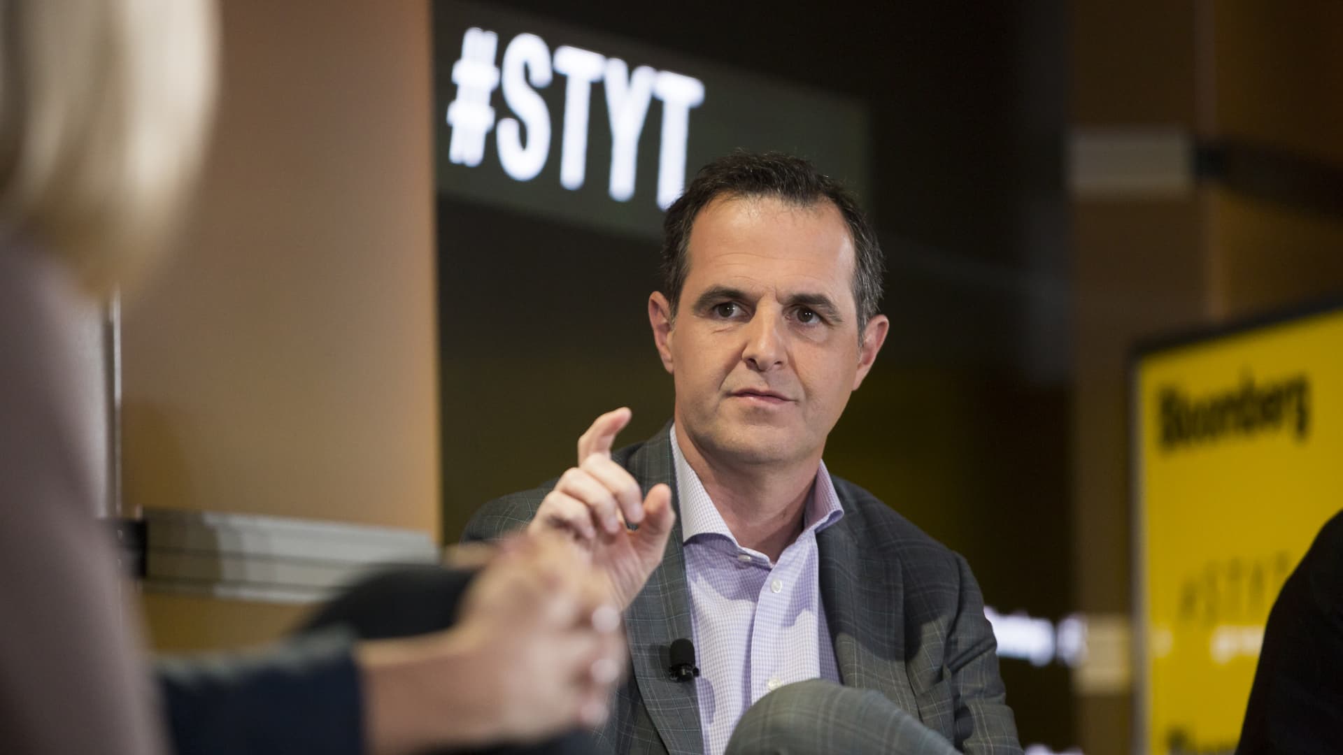 Upgrade raised $165 million in a new funding round that valued the fintech startup at $7.3 billion.