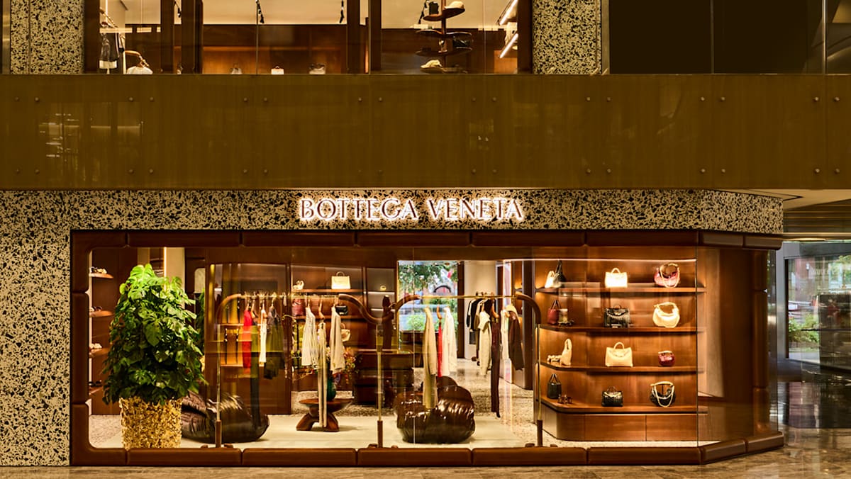 Celebrating its silver jubilee, the mall continues to evolve – introducing first-in-market flagships, expansive duplex boutiques and new lifestyle concepts that keep it ahead of the curve.