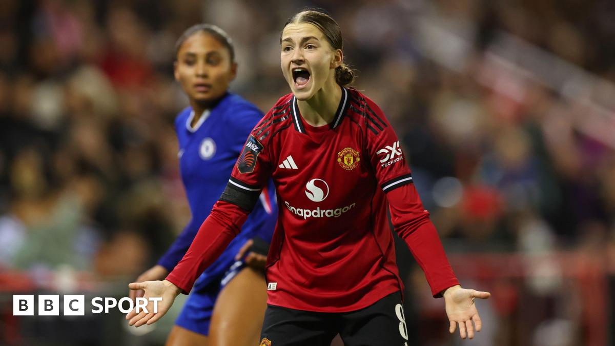 Manchester United end Chelsea's 100% start to the Women's Super League season in a "statement" draw, but they were left wanting more.
