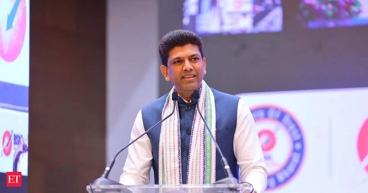 Minister Chandra Sekhar Pemmasani highlighted a positive national mindset shift, moving from "we can't" to "why can't we?", fueling advances in AI, quantum technology, and biotechnology. This methodical approach, making innovation accessible and affordable, h…