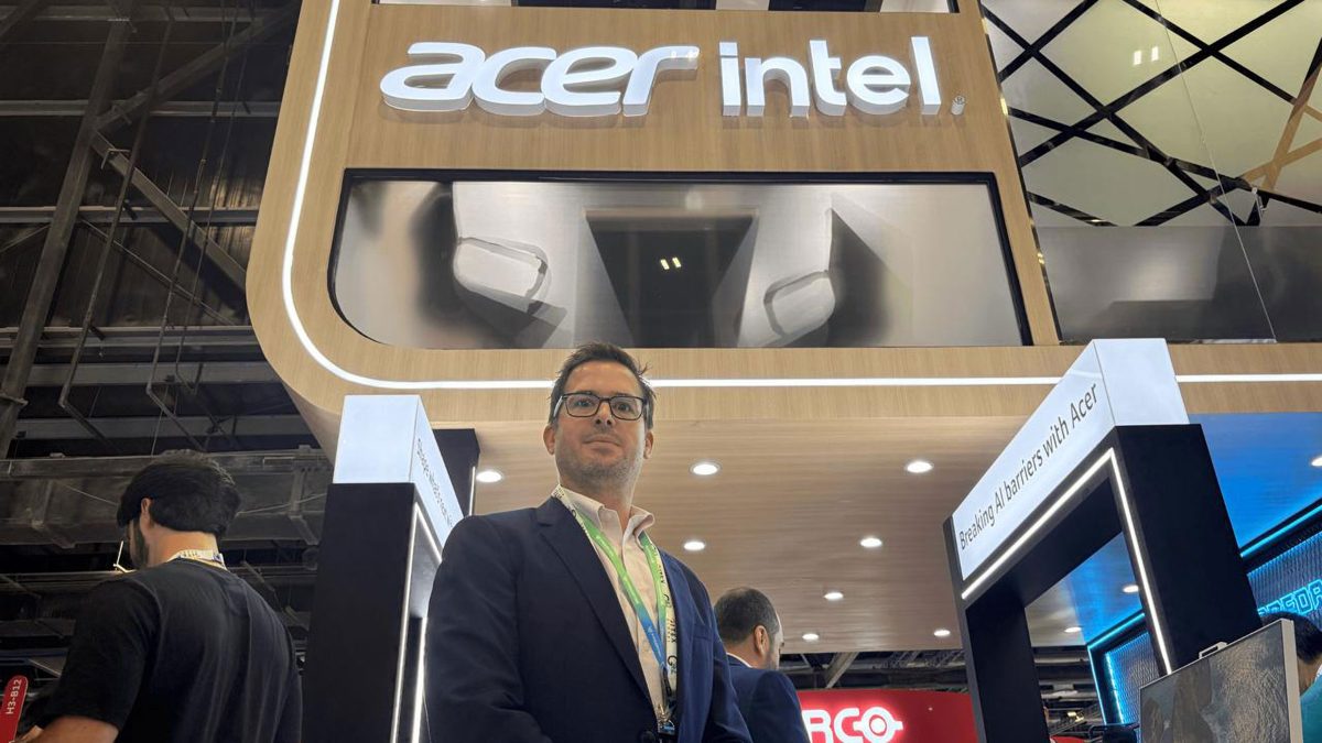 Lightest AI PCs on the floor. Chromebooks gaining ground in schools. Gaming rigs under 20mm thin.