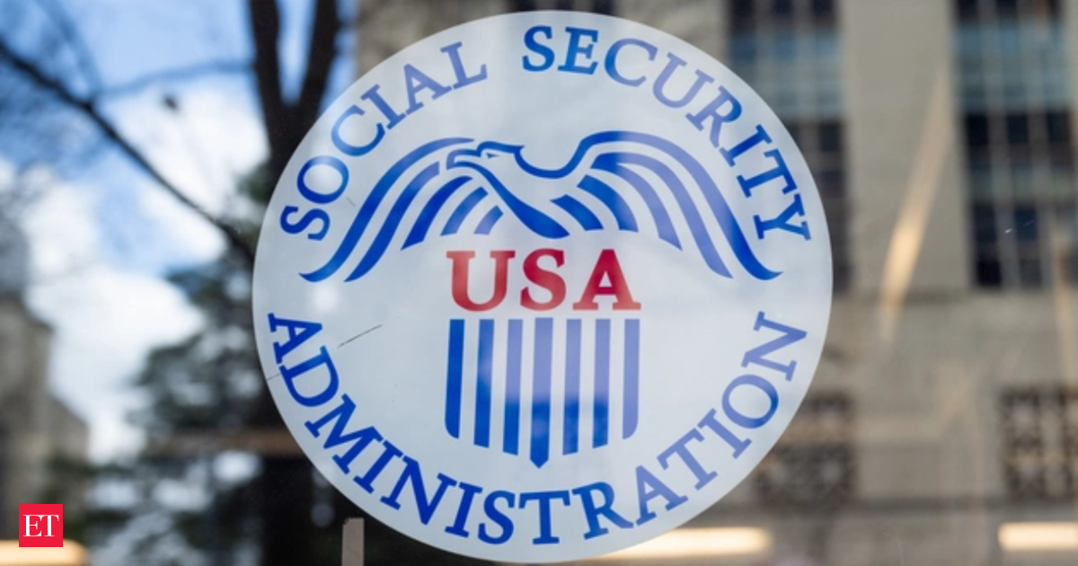 Millions of Americans who depend on Supplemental Security Income (SSI) will notice a rare change in October 2025. Instead of just one deposit, many will see two SSI payments — one on October 1 and another on October 31. Some beneficiaries who also receive Soc…