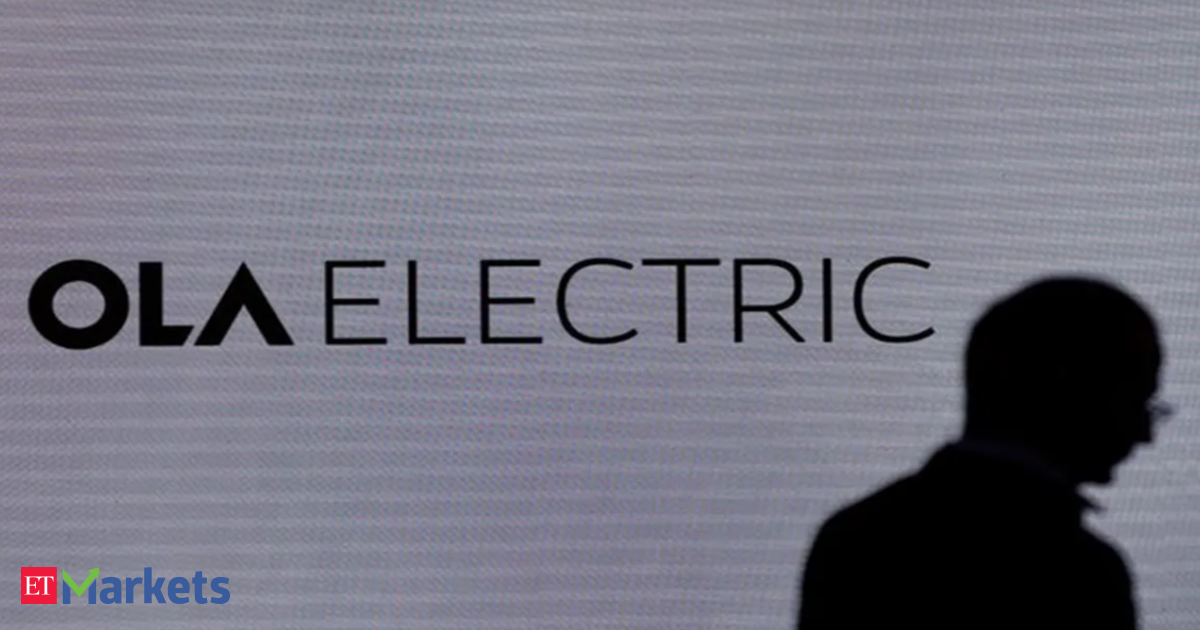 Ather Energy shares have surged 66% post-IPO, while Ola Electric has lost 22.5% since debut. Analysts highlight Ather’s strong revenue growth and momentum, versus Ola’s larger scale and policy advantages, leaving investors to weigh high-risk, high-growth EV b…