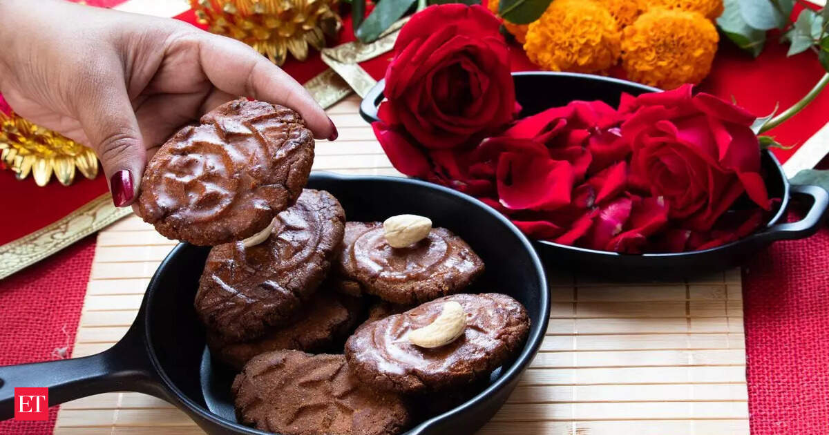 India's festive shopping saw a shift this year as Kunafa chocolates, Bihari Thekua, and protein bars replaced traditional sweets. Driven by nostalgia, viral trends, and wellness, chocolate sales surged, while regional and global influences reshaped online gif…