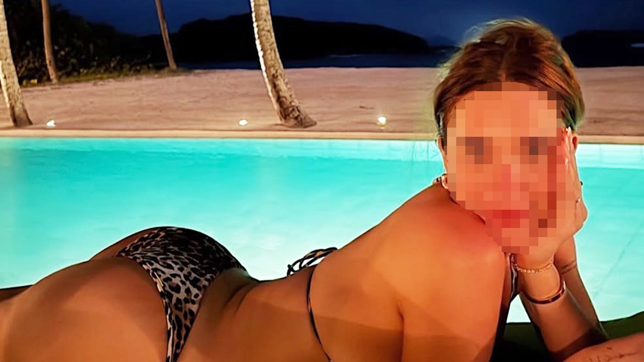 Dive into your backend of the week with this sexy star who posted up poolside in her animal-print bikini ... You think you know who it is? Let's test your skills! She recently celebrated her friend's bday bash, and her Instagram posts rake in a…
