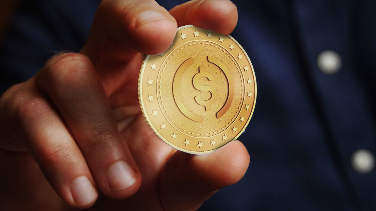 Stablecoins have led the charge of crypto into the mainstream in 2025. Right behind it is tokenization. Some have called to tokenize everything from gold, to...