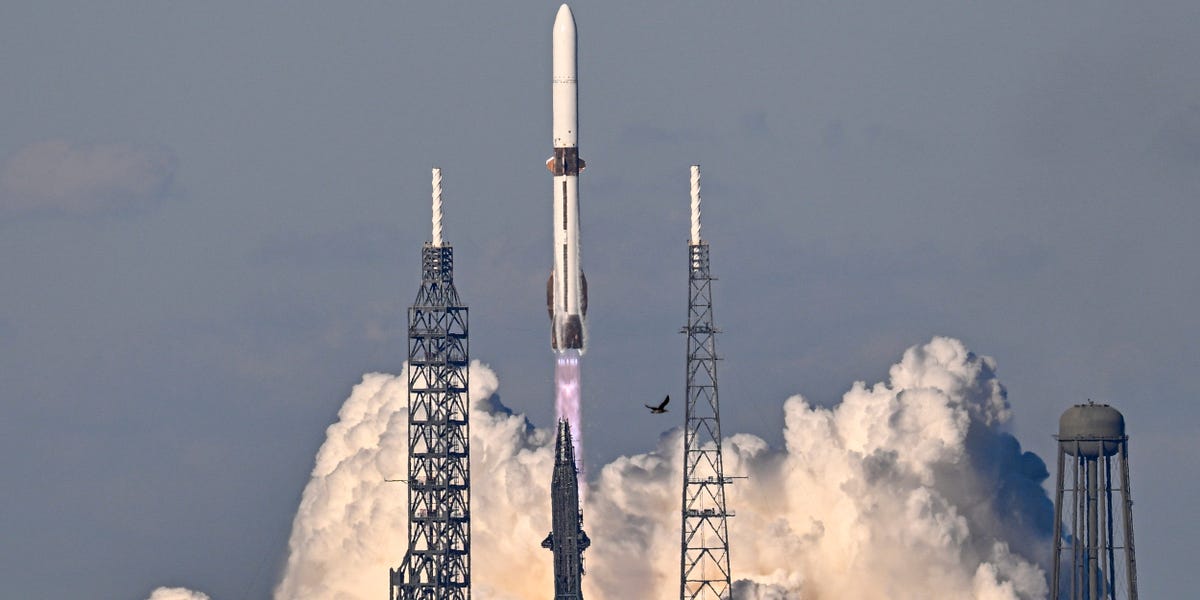 The Jeff Bezos-backed Blue Origin now rivals SpaceX after successfully recalling its reusable booster after launching the New Glenn rocket.