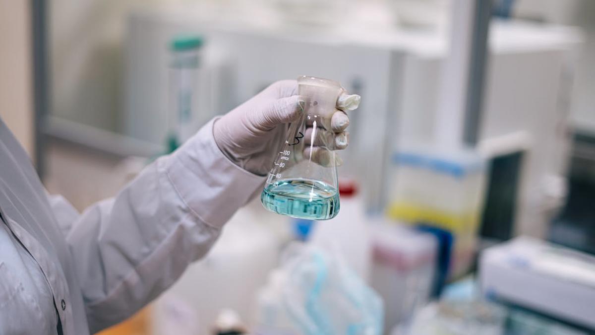 We recently published Top 10 Non-AI Stocks Redditors are Buying Ahead of Potential Bubble Burst. UnitedHealth Group Inc (NYSE:UNH) is one of the top non-AI...