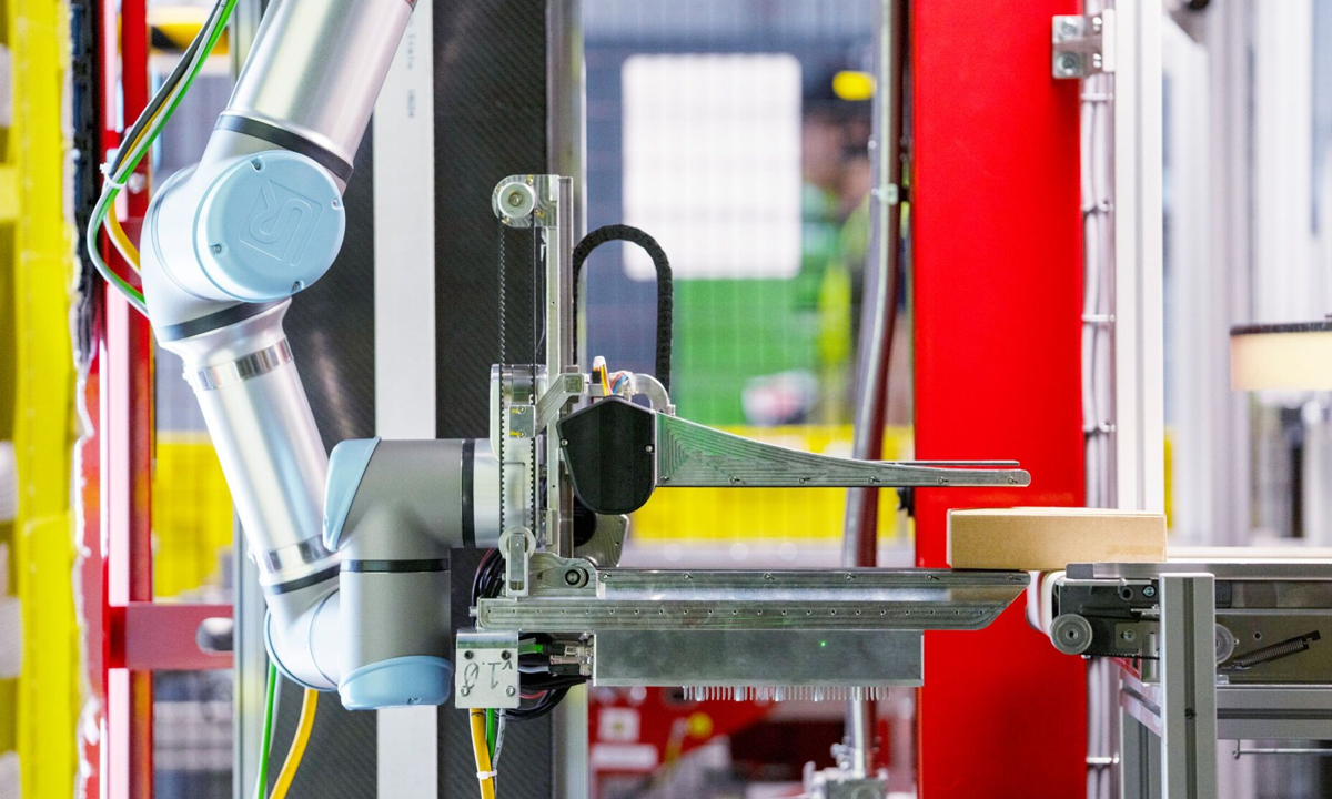 Physical AI is emerging as the next stage of robotics as advances in sensing, perception and large AI models give machines capabilities that traditional automation never supported. Earlier robots followed fixed commands and worked only in predictable environm…