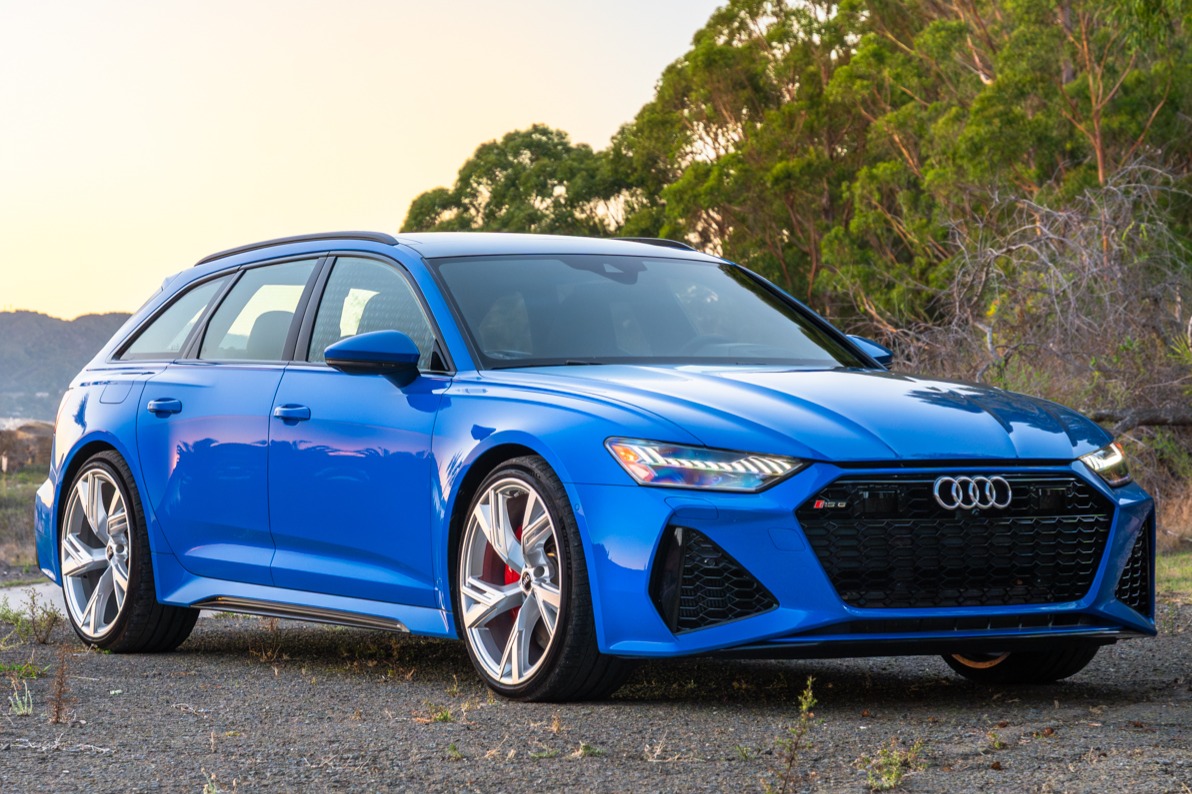 This 2021 Audi RS6 Avant is a 25 Years of RS Edition example, 25 of which were produced for the US market. Finished in Nogaro Blue Pearl Effect over black Valcona leather with blue stitching, the car was further equipped with the Driver Assistance and Executi…