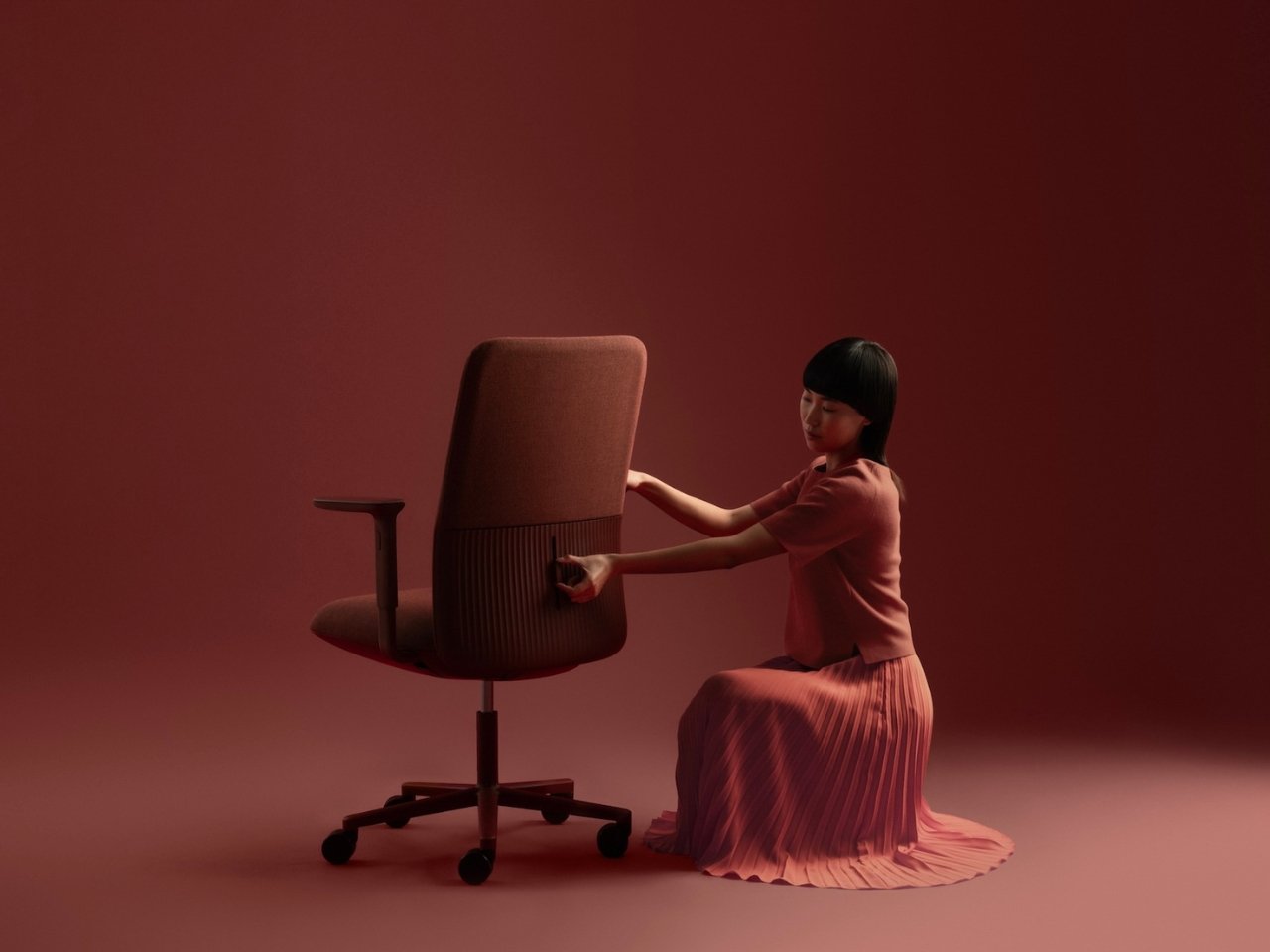 Layer Just Built the AI Chair Remote Workers NeedThere’s something quietly revolutionary happening in office furniture, and it doesn’t involve more buttons, levers, or adjustment knobs. LAYER, the London-based design studio founded by...