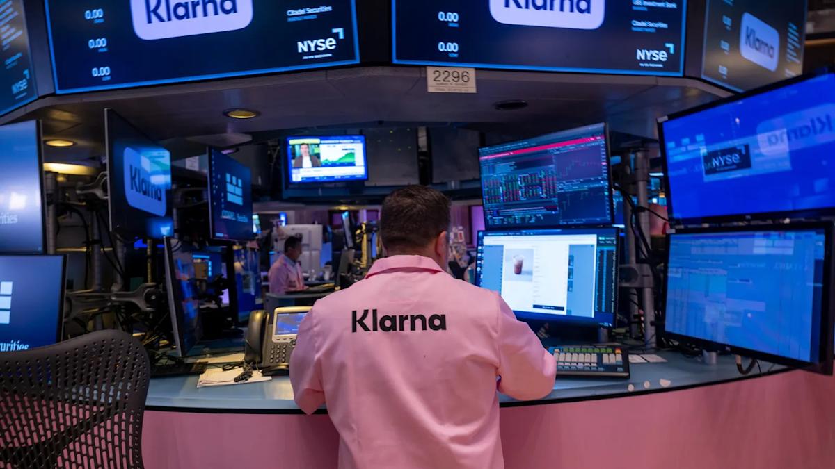 The buy, now pay later company is adding airport lounge access and magazine subscriptions to its monthly memberships to lure more customers.