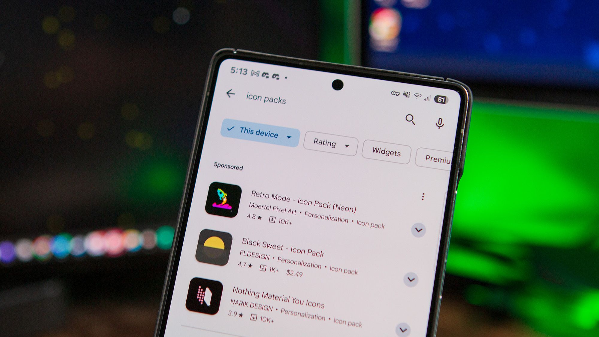 Google Play Store wants to cut through review clutter with AI-powered summaries.