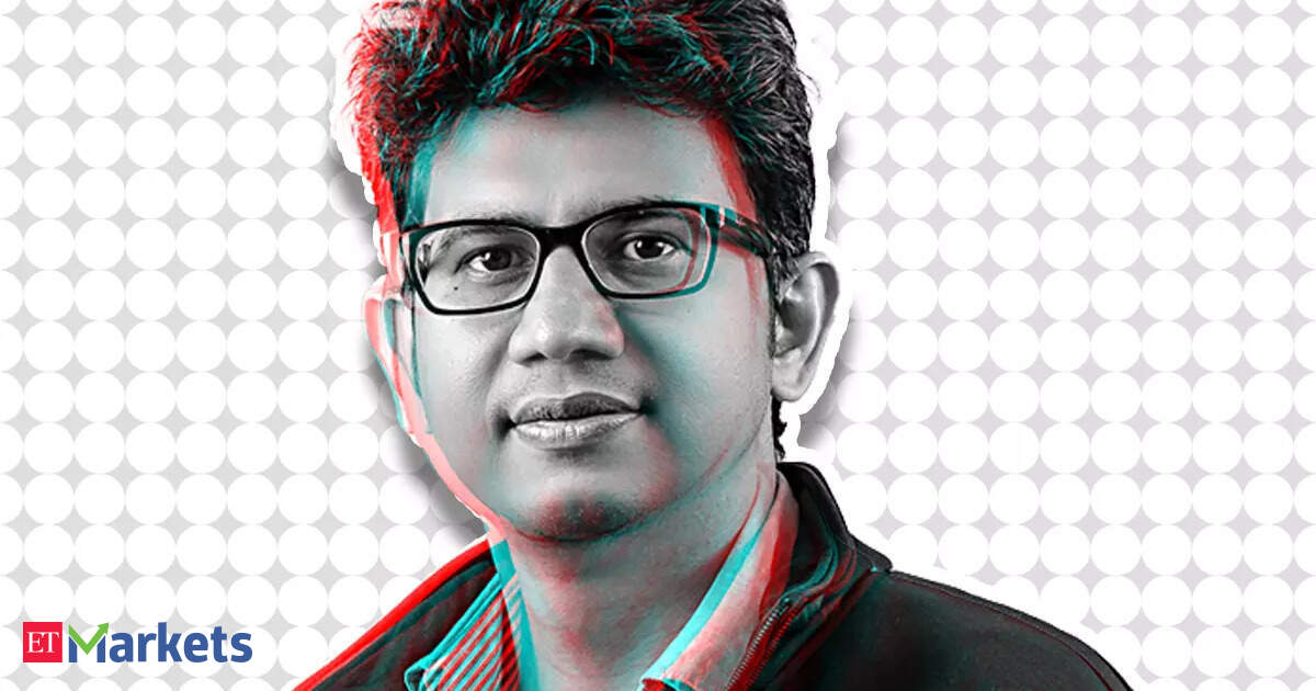 Groww’s Rs 6,632-crore initial public offering comprises a fresh issue of Rs 1,060 crore and an offer for sale (OFS) of 557 million shares by existing shareholders. The price band has been fixed at Rs 95–100 per share. The firm is targeting to go public at a …