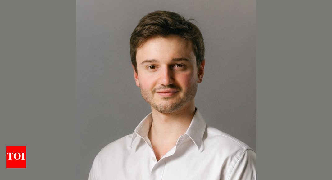 Brendan Foody, a former Georgetown student, co-founded Mercor, a company valued at $10 billion, which bridges human expertise and AI. Mercor trains AI systems by having professionals evaluate their performance on real-world tasks, creating a feedback loop tha…