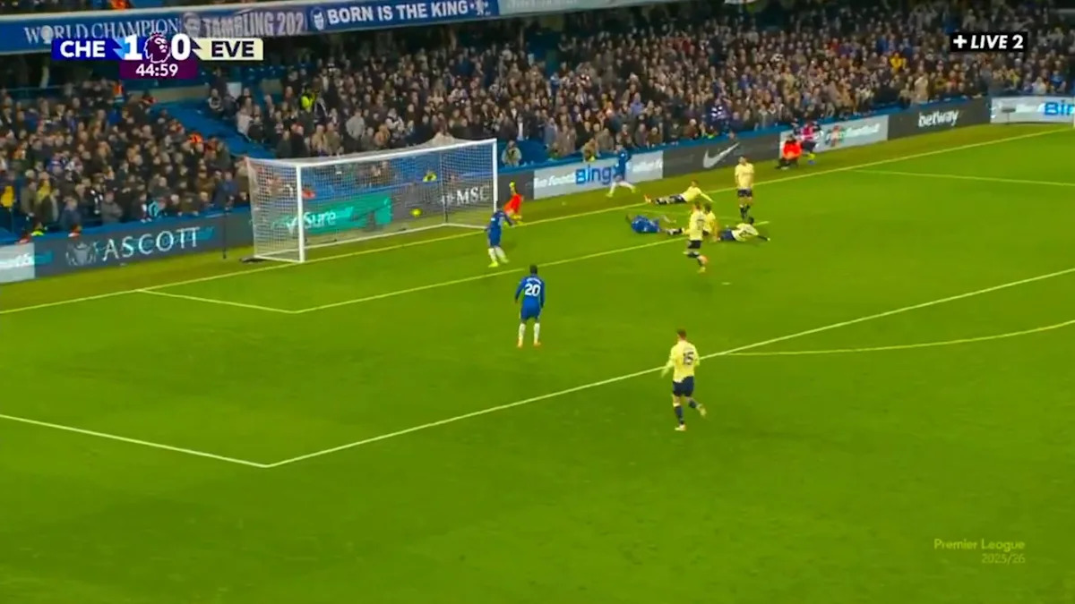 Chelsea have doubled their lead at Stamford Bridge just before half time.It has been a pretty quiet game – in fact the opening goal for the Blues came from one of their very dangerous attacks. But j...