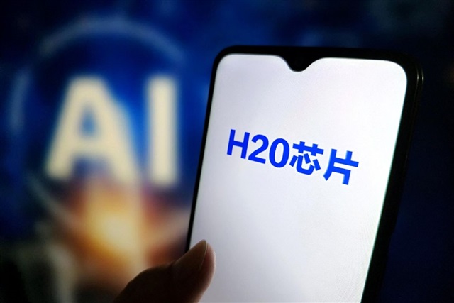 Beijing authorities have reportedly imposed strict restrictions on high-end semiconductor imports, prohibiting ByteDance, the parent company of TikTok, from deploying Nvidia GPUs in newly built data centers. Nationally funded infrastructure projects must now …