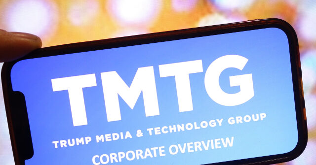 In a major move blending media, capital markets, and next-generation energy innovation, Trump Media & Technology Group announced it will merge with TAE Technologies.
The post Trump Media to Merge with Fusion Pioneer TAE Technologies in Deal Worth over $6 Bill…