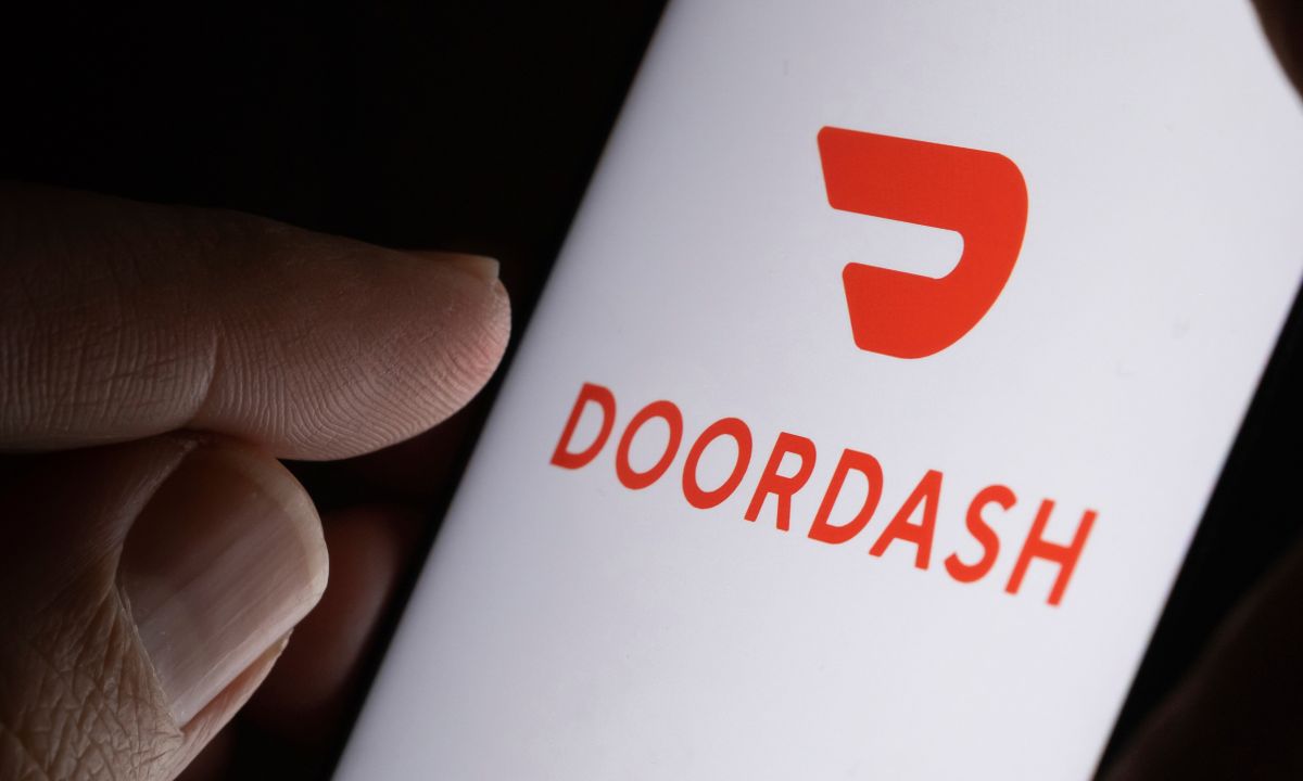 DoorDash rolled out Zesty, an AI-powered mobile app designed not for ordering food but for discovering where to eat next, marking a strategic move for the company. The standalone platform now in public beta in New York and the San Francisco Bay Area uses conv…