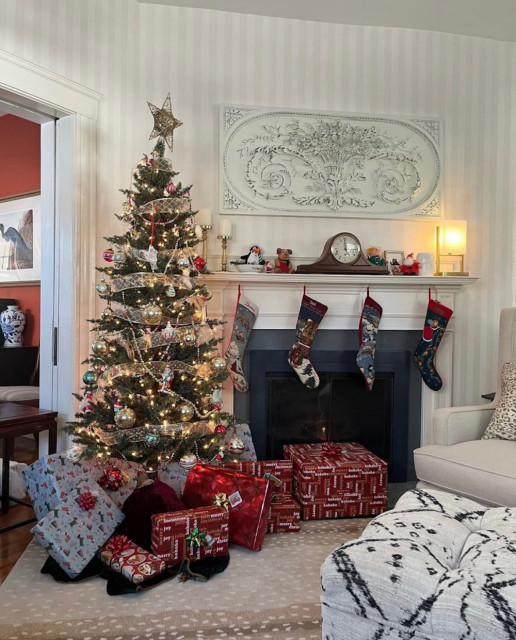 The Houzz community has been spreading plenty of Christmas cheer. In response to a recent Houzz Call, readers have shared photos of their beautifully decorated Christmas trees, revealing a wide...