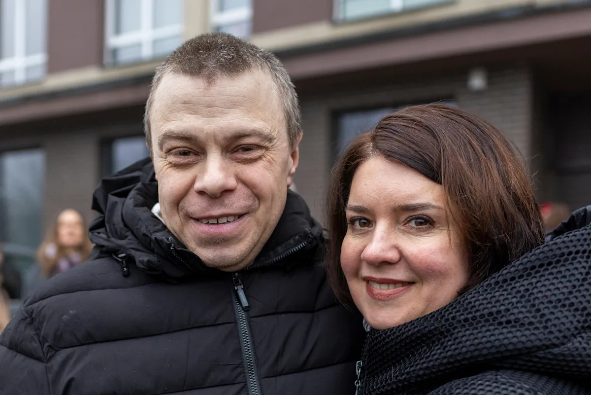 The only official document human rights advocate Uladzimir Labkovich had with him when he was suddenly released from a Belarus prison, blindfolded and driven...