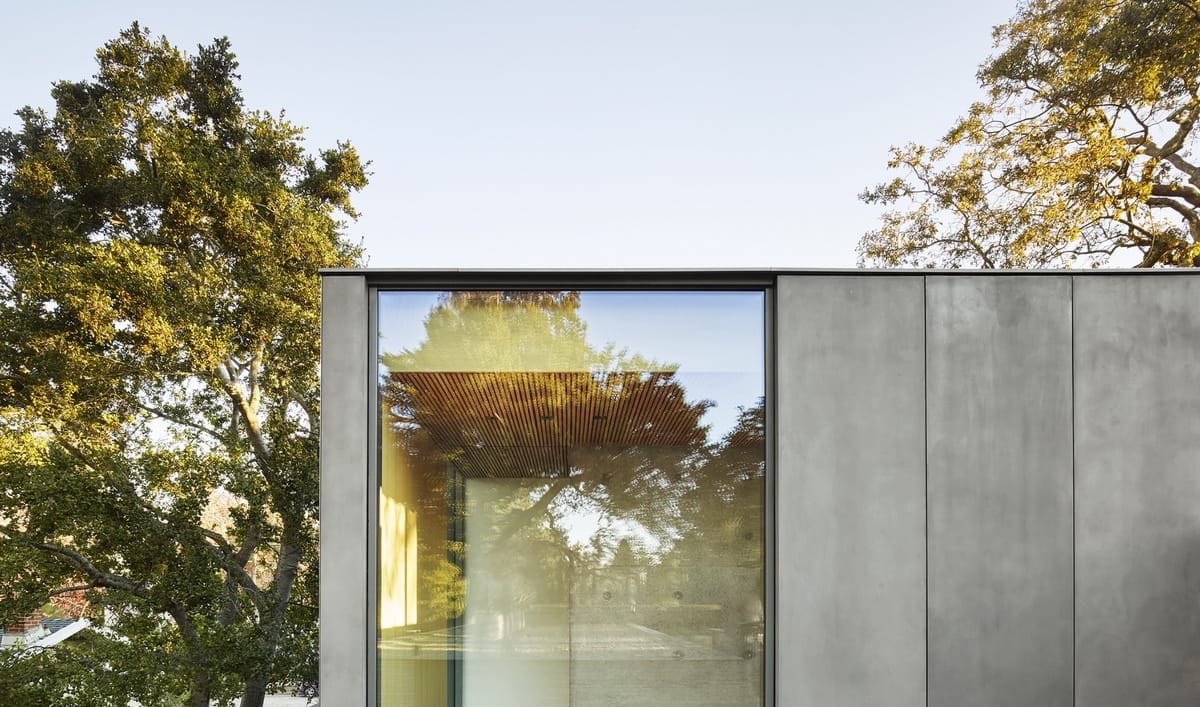 If you're an experienced professional ready for a new architectural career opportunity in the San Francisco Bay Area, this newest edition of our curated job picks from Archinect Jobs is for you. Look below at this selection of 30+ job openings across the regi…