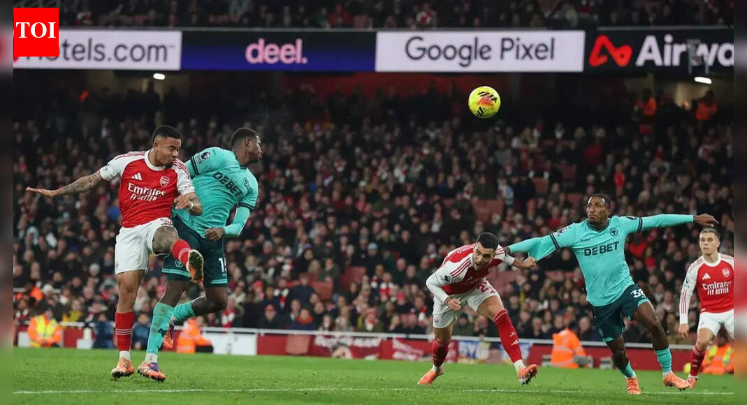 Arsenal Football Club has partnered with global HR platform Deel, making them the Official HR Platform Partner. This multi-year deal will see Deel's AI-powered tools streamline Arsenal's workforce management. The collaboration marks Deel's significant entry i…