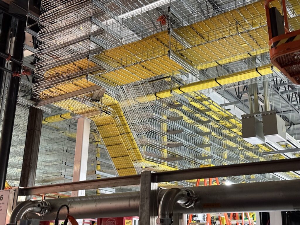 XAI is complete installation of 550,000 Nvidia B200 GPUs in weeks. This is far faster than previously expected. It is over 7 times the compute used to train Grok 4 which was released just weeks ago. It is 30 times the compute used to train Grok 3 which was re…