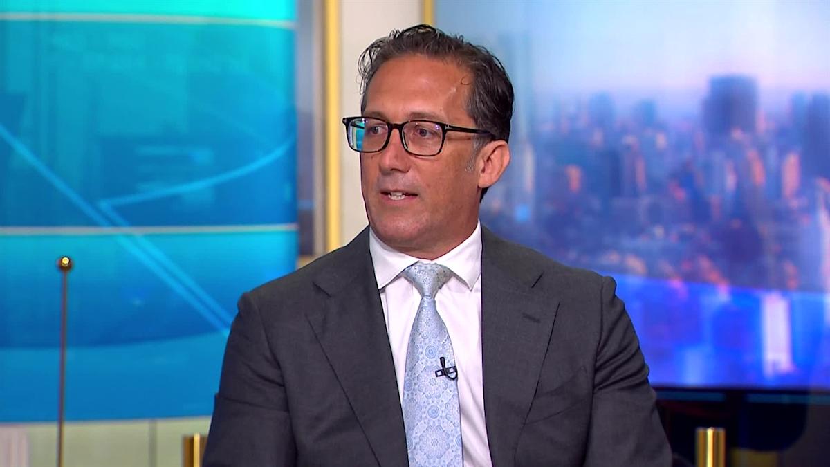 Chris Harvey, head of equity strategy at Wells Fargo, explains why he stuck with his year-end target that sees the S&P 500 rallying past 7,000.