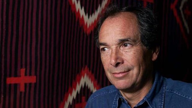 Martin Cruz Smith, the bestselling mystery novelist who engaged readers for decades with Gorky Park and other thrillers featuring Moscow investigator Arkady Renko, has died at age 82.
