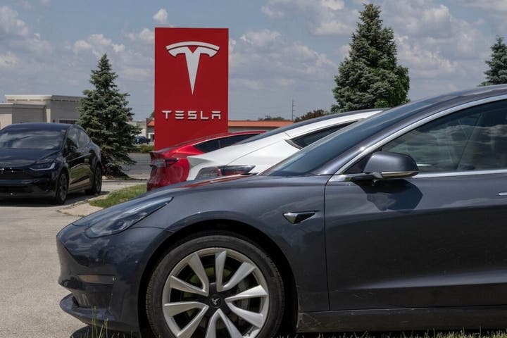 Fundstrat‘s Tom Lee stated that Tesla Inc.‘s (NASDAQ:TSLA) success is not due to government subsidies, but rather a combination of factors including...