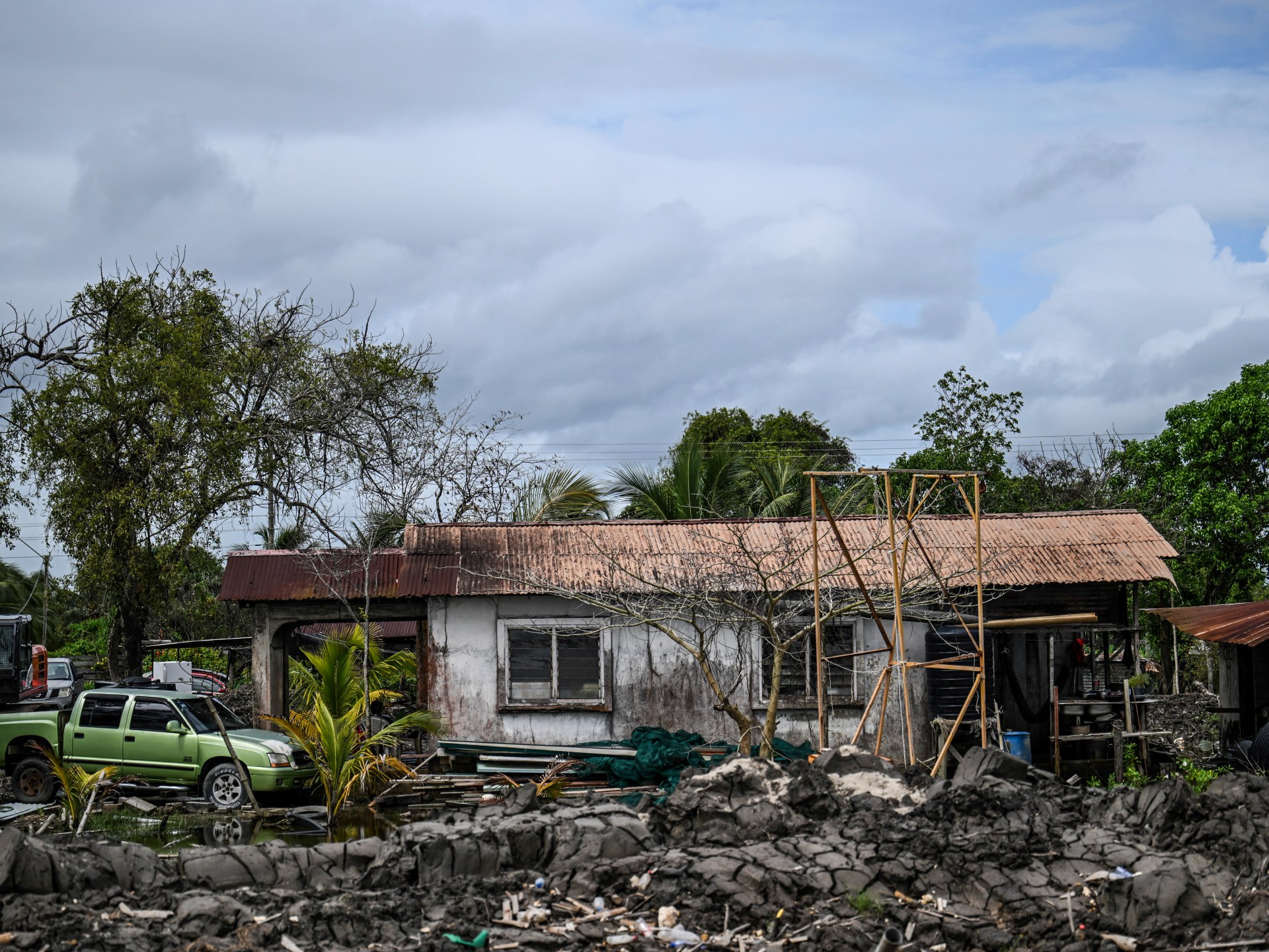 Suriname faces severe coastal erosion and rising sea levels, threatening communities along its vulnerable coastline.