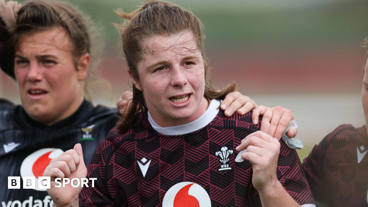 Navy officer Kate Williams has been chosen to navigate Wales through the choppy waters at the Rugby World Cup.