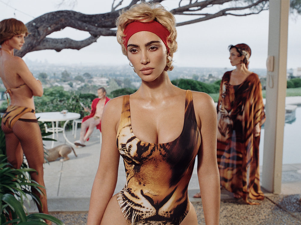 Roberto Cavalli’s exotic Italian glamour merges with SKIMS signature silhouettes in this limited-edition collection that adds bold, sexy luxury to every swim look. The exclusive collaboration launches on Friday, June 27 at 9AM ET on SKIMS.com, in SKIMS stores…