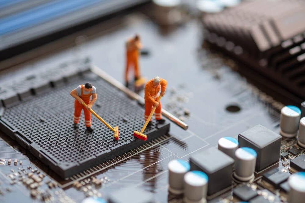 Data poisoning, meet data detox
ai-pocalypse Computer scientists say they've devised a way to remove image-based protection mechanisms developed to protect artists from unwanted use of their work for AI training.…