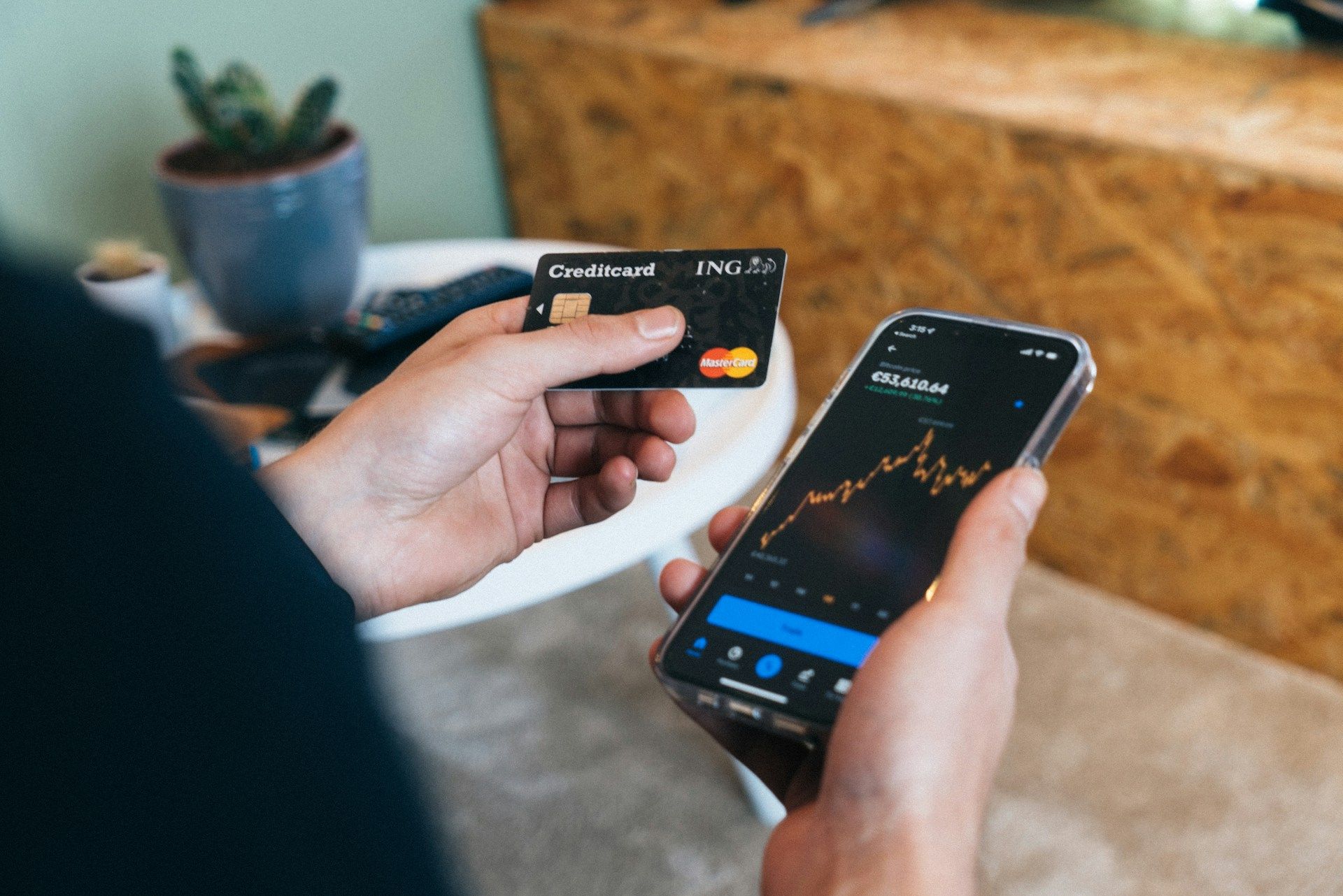 The payments giant is integrating PYUSD, USDG and FIUSD into its network, expanding stablecoin payments and settlements for consumers and merchants.