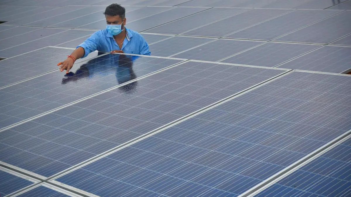 Consumer groups in Kerala criticize KSERC's decision to apply inflation indexing to solar prosumers' banked energy valuation.