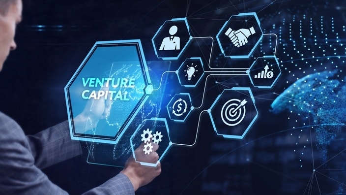 Venture capitalist Deedy Das found himself in Japan in August with two commitments pulling him in different directions: a marriage proposal and a fast-moving...
