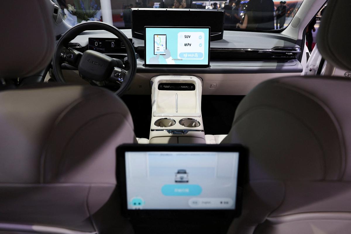 Pony.ai will deploy robotaxis in Singapore in the coming months, as the Chinese autonomous driving technology company takes a tentative step to expand into...