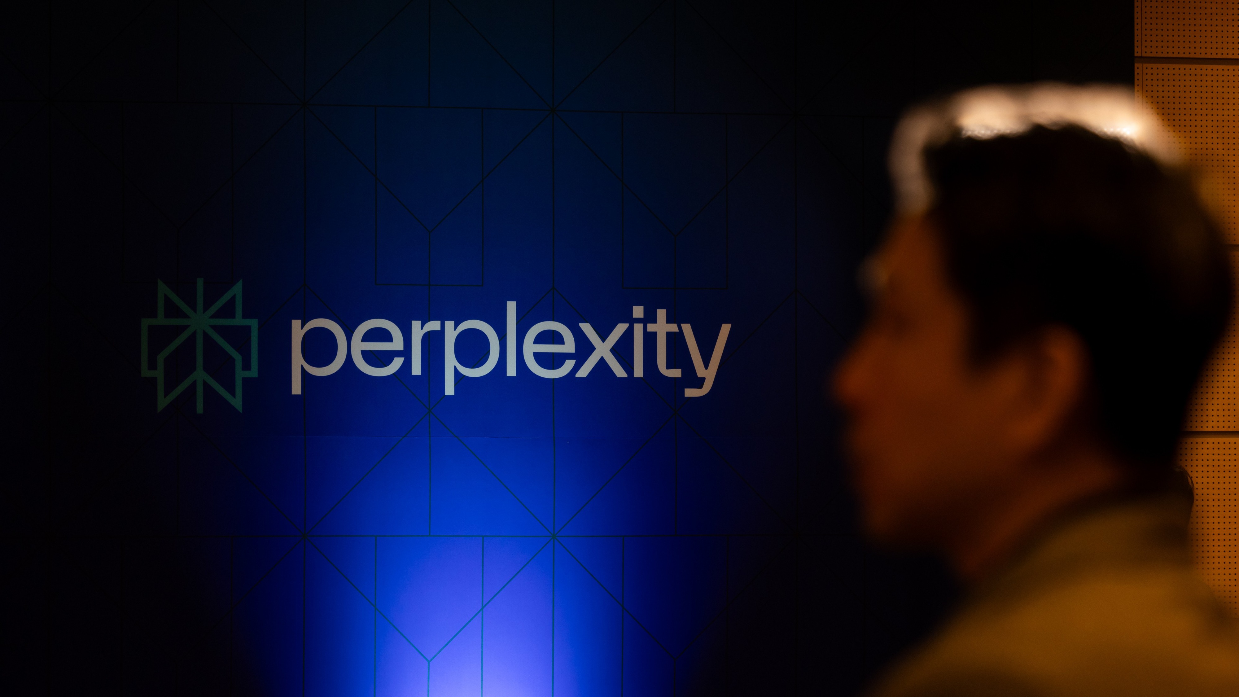 Perplexity's $200 subscription is gaining a new feature that lets it manage your inbox by drafting replies to threads, scheduling meetings, and labeling emails using a new AI email assistant.